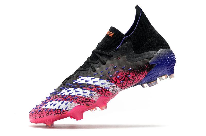 Chuteira Adidas Predator Freak.1 FG - Campo