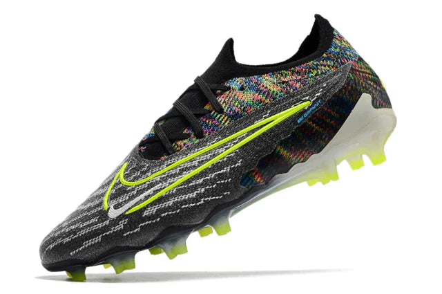 Chuteira Nike Phantom GX Elite FG - Campo