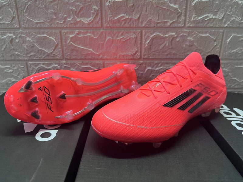 Chuteira Adidas F50 Campo