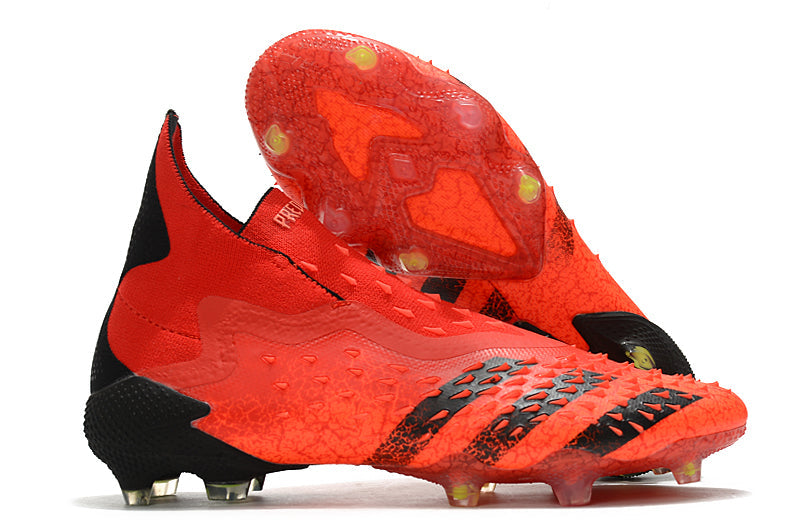 Chuteira Adidas Predator Freak.1 FG - Campo