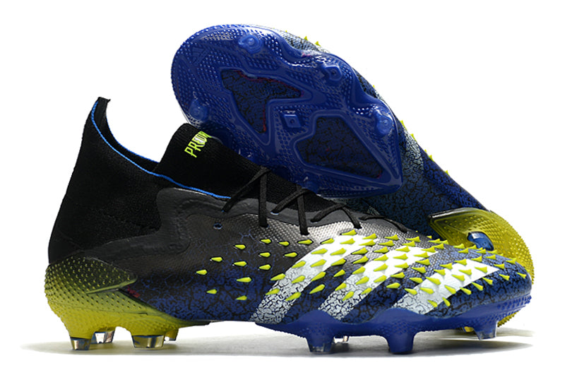 Chuteira Adidas Predator Freak.1 FG - Campo