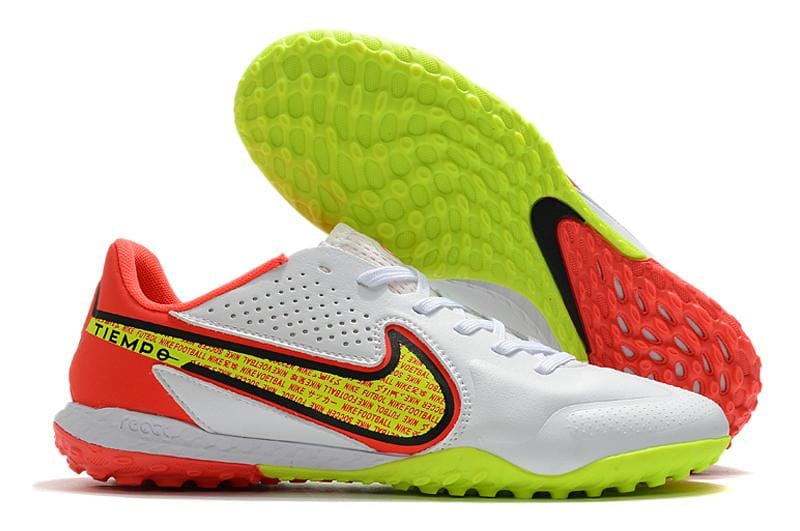 Chuteira Nike Tiempo Legend 9 Club Society