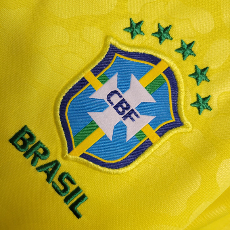 Camisa Seleção Brasileira l Copa do Mundo 2022 - Amarela - Nike - Feminina