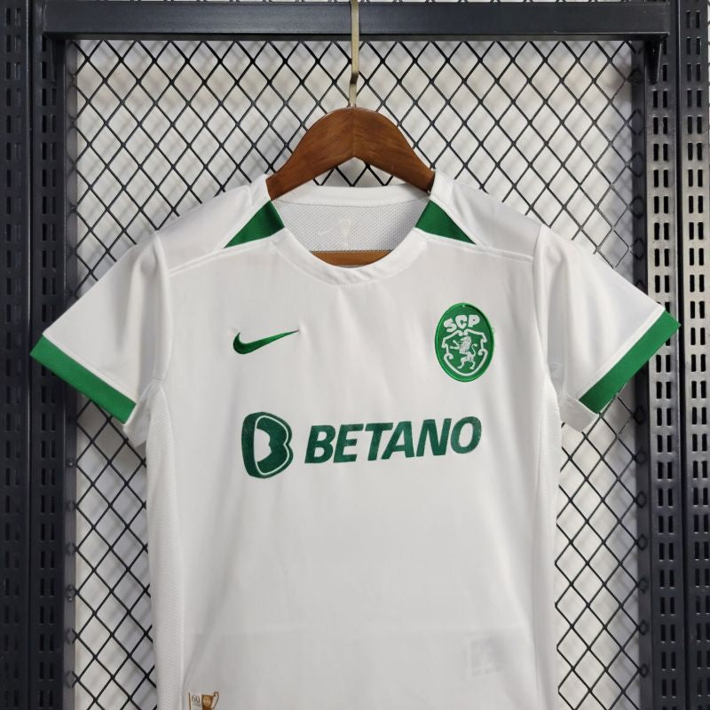 Kit Infantil Sporting Edição Especial 60 anos - Branco - Nike