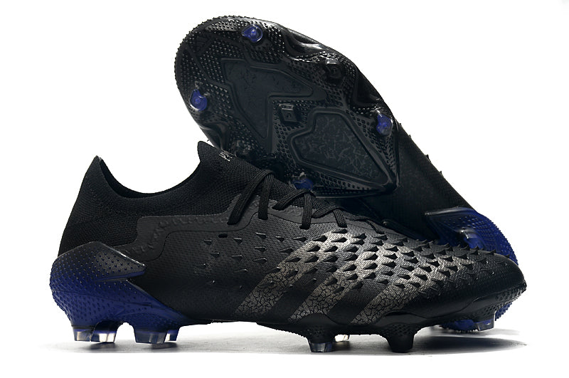 Chuteira Adidas Predator Freak.1 Low FG - Campo